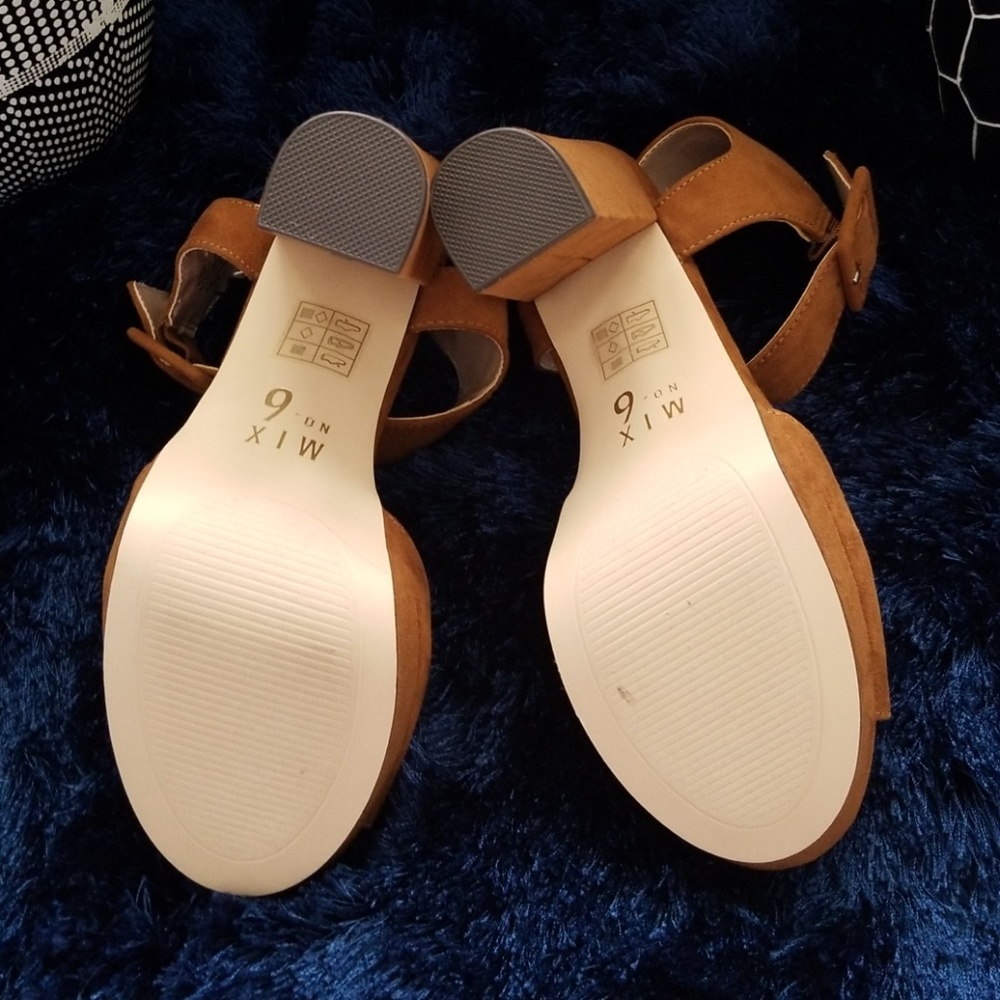 Mix No. 6 'Yenia' Heels - Picture 4 of 5